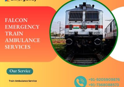 Falcon-Train-Ambulance-in-Patna-is-Offering-Critical-Care-Service-while-Shifting-Patients-04