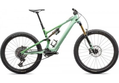 2024-Specialized-Turbo-Levo-SL-Pro-Carbon-Electric-Mountain-Bike-01