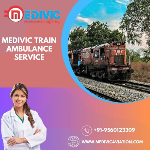 Medivic Aviation Train Ambulance Service in Delhi provides best doctors during ambulance shifting