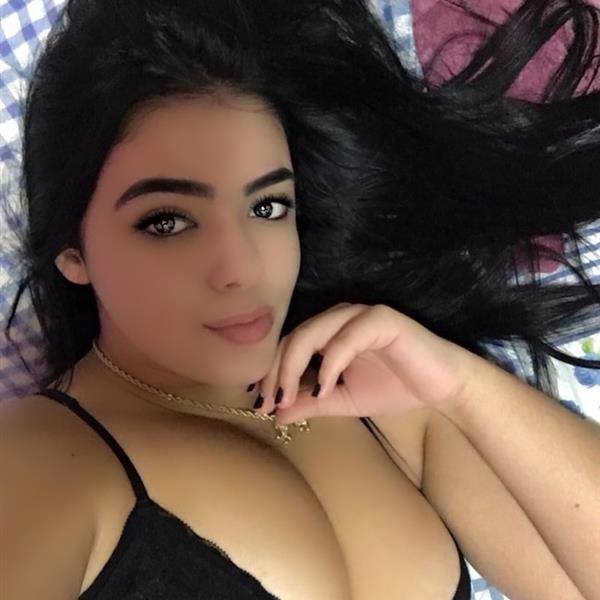 Call Girls In Crowne Plaza Greater Noida (886}{040)(6236