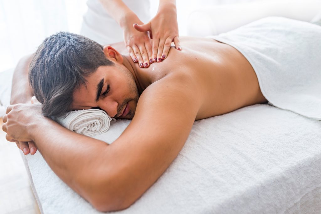 Expert Female To Male Body Massage Spa In Bhopal 8422892209