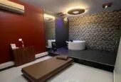 Royal Oak Spa In Gorai