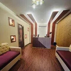 Royal Oak Spa In Gorai