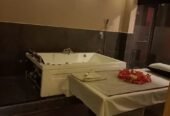 Royal Oak Spa In Gorai