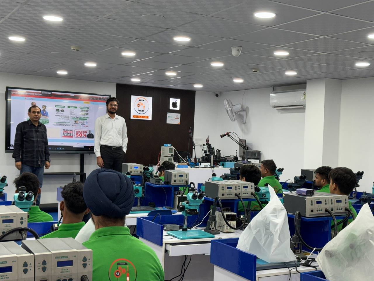 Mobile Repairing Course