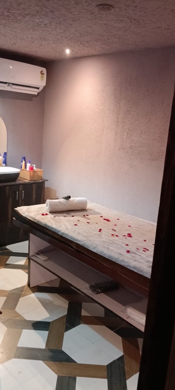 Delight Spa In Gomti Nagar, Lucknow
